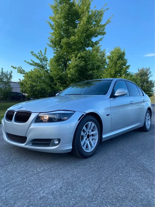 2009 BMW E90 3 Series Sedan - Image 3 of 14