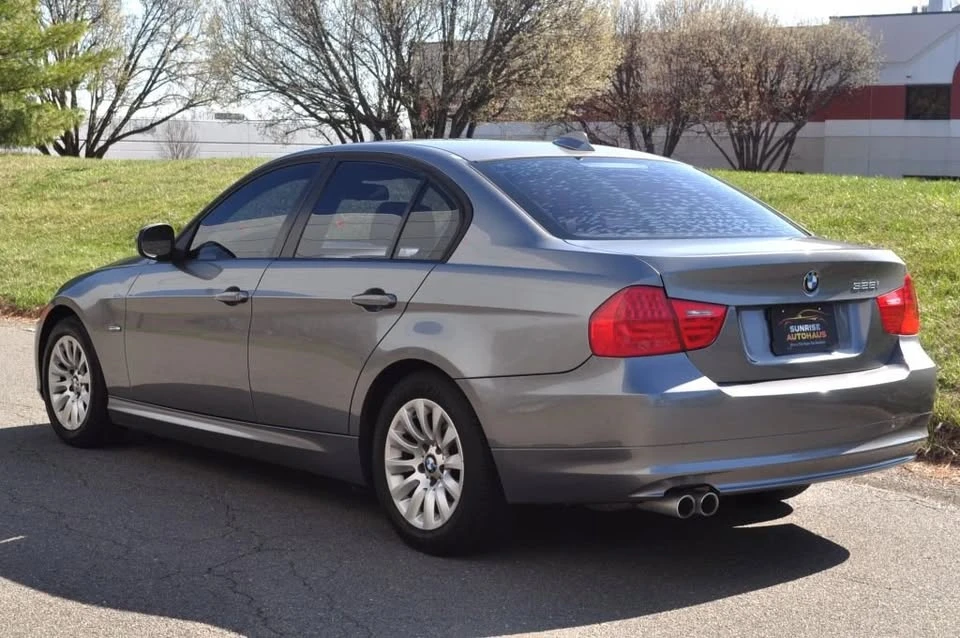 2009 BMW E90 3 Series Sedan - Image 4 of 14