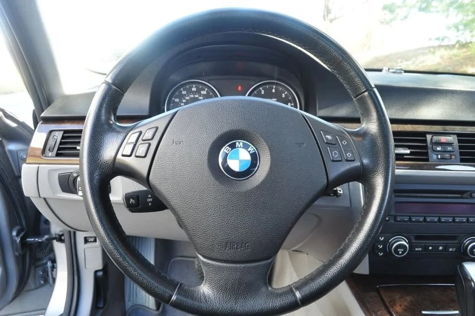 2009 BMW E90 3 Series Sedan - Image 8 of 14