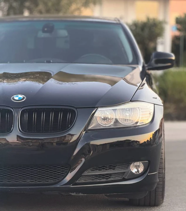 2009 BMW E90 3 Series Sedan - Image 5 of 22
