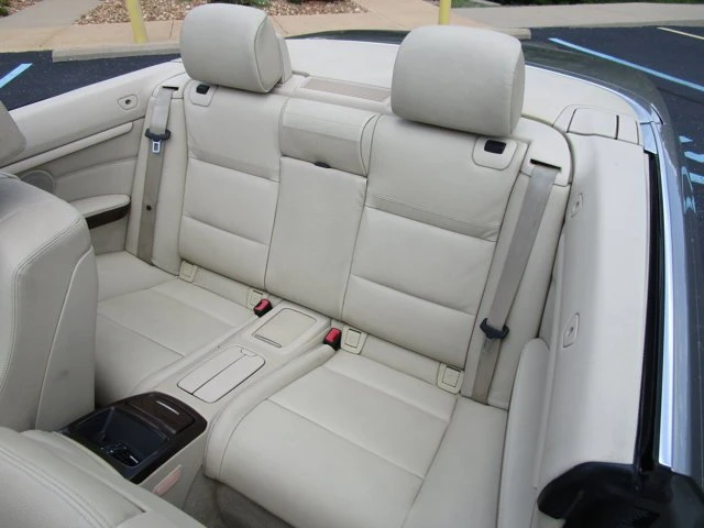 2009 BMW E90 3 Series Sedan - Image 10 of 19