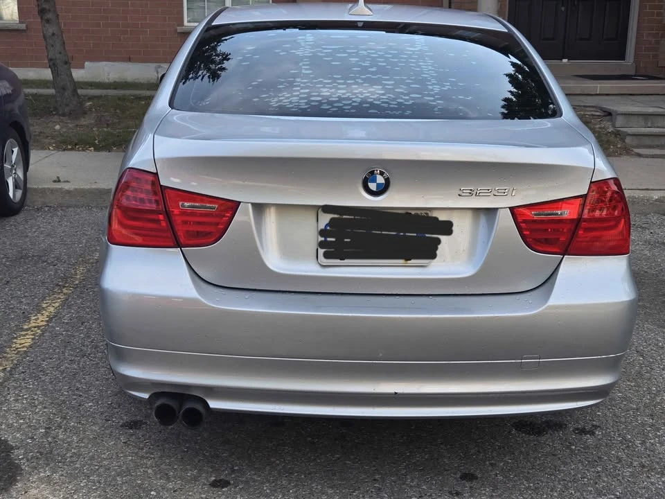 2009 BMW E90 3 Series Sedan - Image 3 of 4