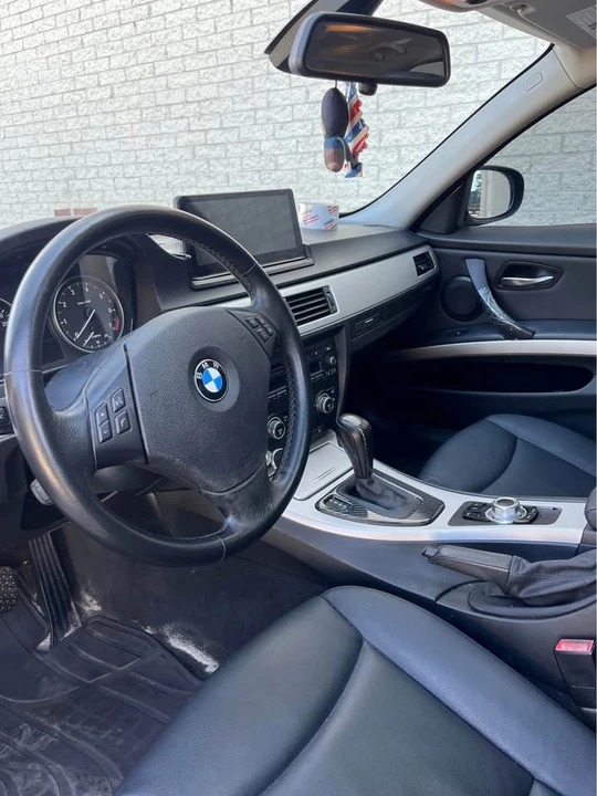 2009 BMW E90 3 Series Sedan - Image 9 of 9