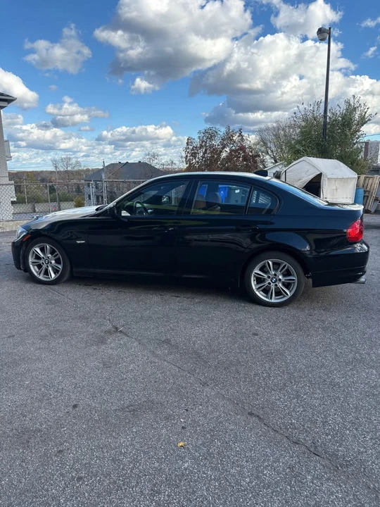 2009 BMW E90 3 Series Sedan - Image 8 of 11