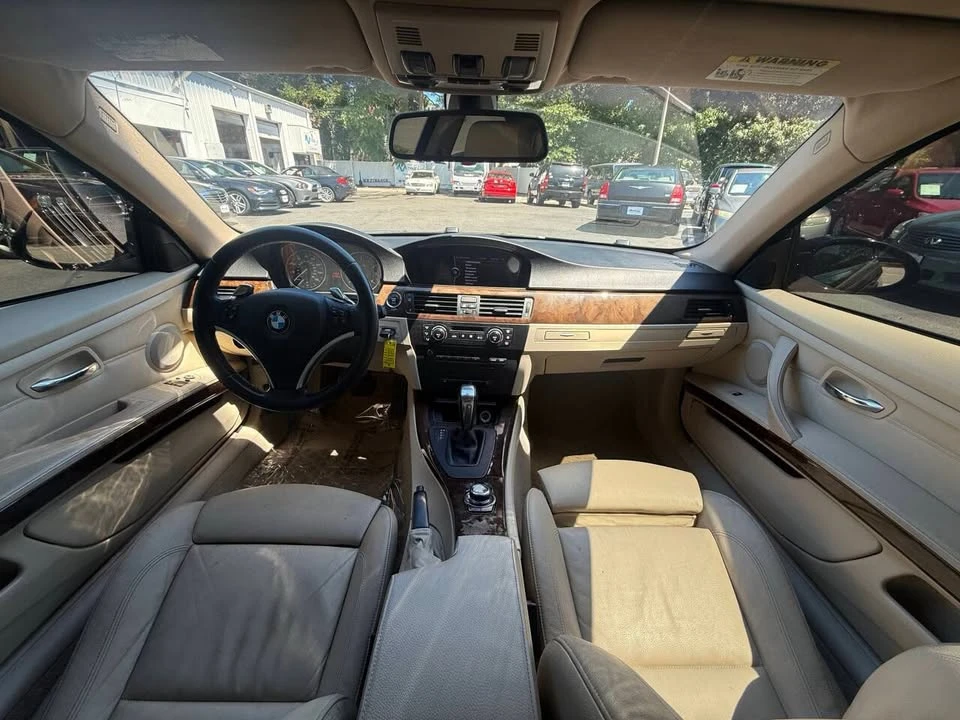 2009 BMW E90 3 Series Sedan - Image 16 of 20