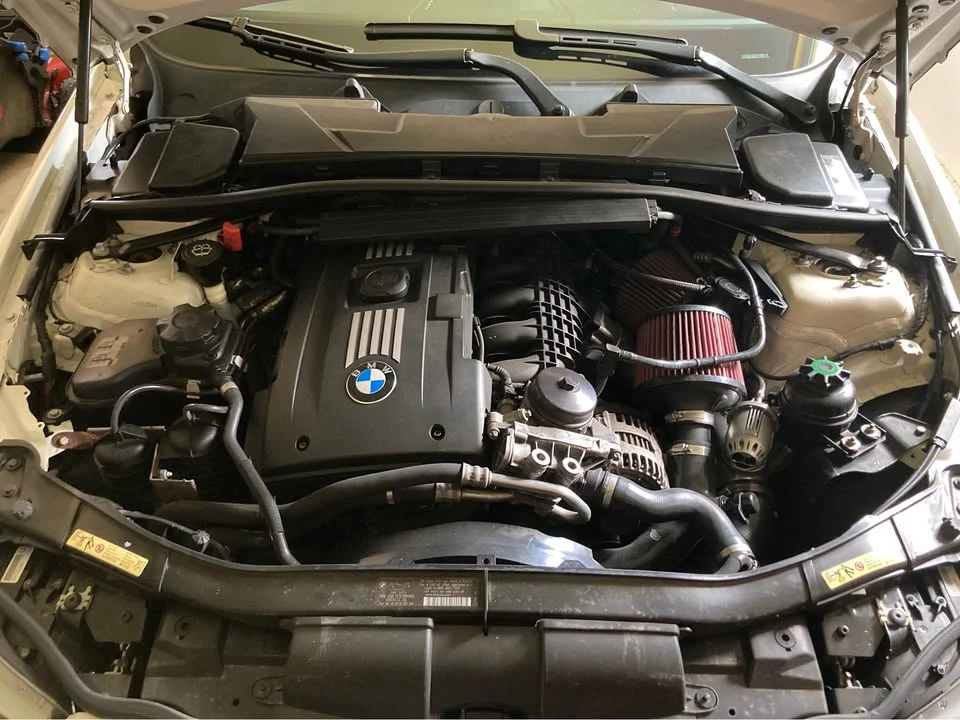 2009 BMW E90 3 Series Sedan - Image 8 of 9