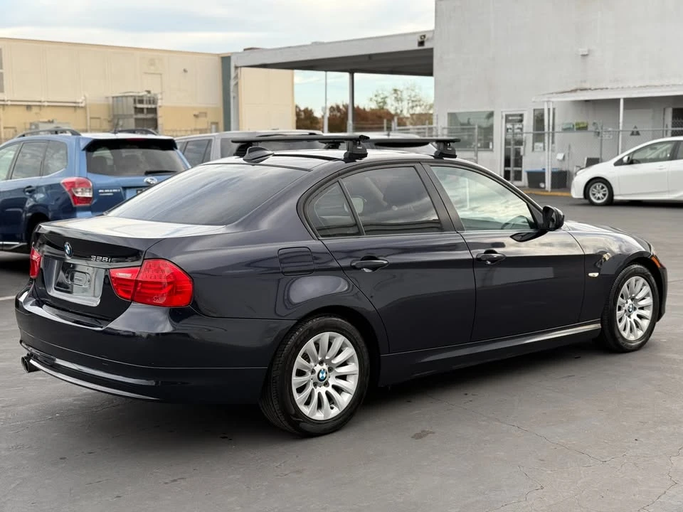 2009 BMW 3 Series - Image 6 of 19