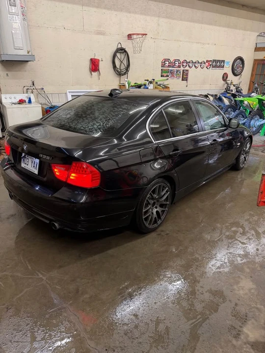 2009 BMW E90 3 Series Sedan - Image 9 of 9
