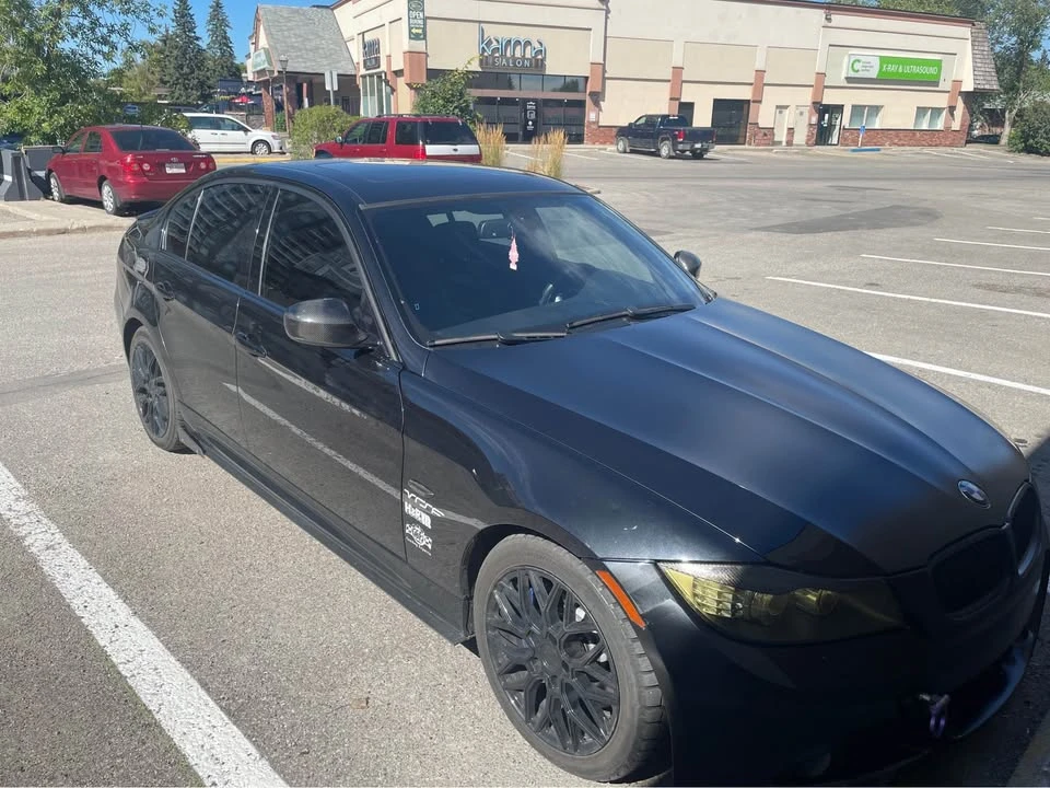 2009 BMW E90 3 Series Sedan - Image 11 of 14