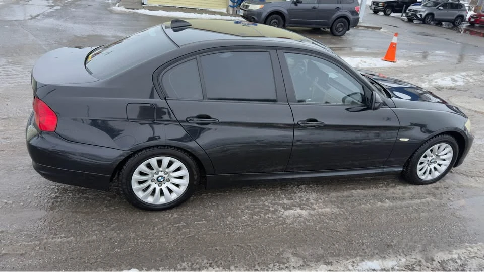2009 BMW E90 3 Series Sedan - Image 4 of 10