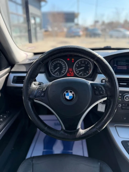 2009 BMW 3 Series - Image 10 of 20
