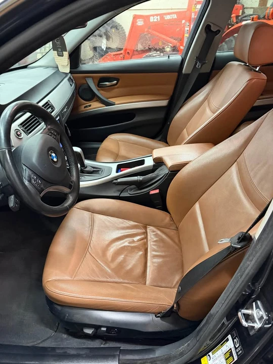 2009 BMW E90 3 Series Sedan - Image 3 of 9