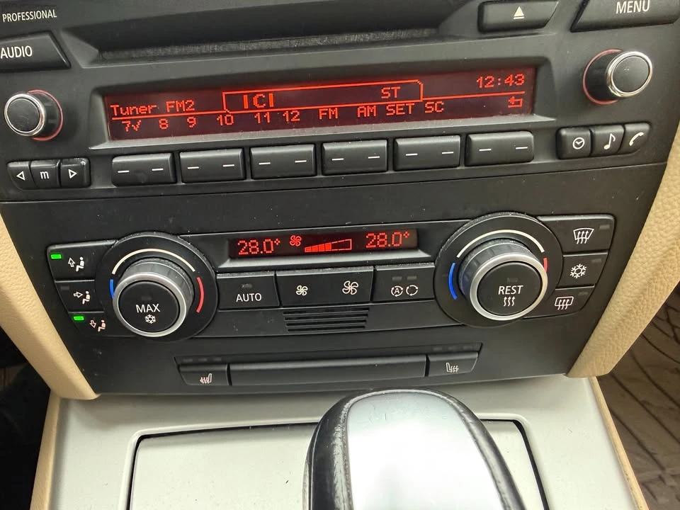 2009 BMW 3 Series - Image 13 of 19