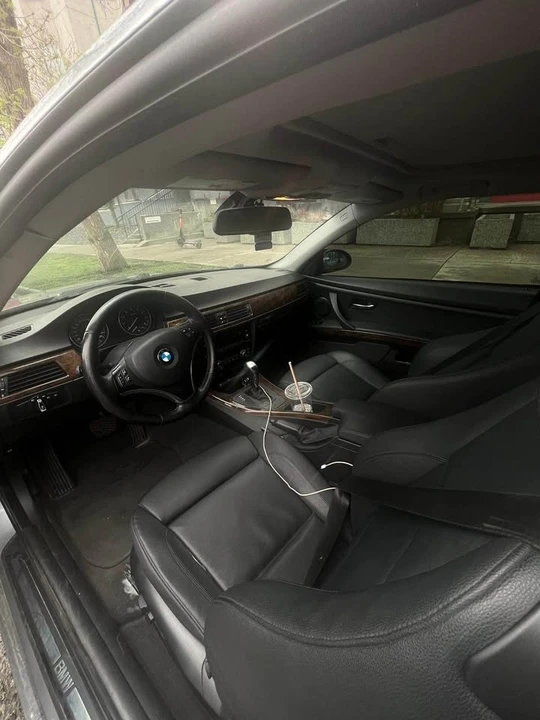 2009 BMW 3 Series - Image 4 of 7