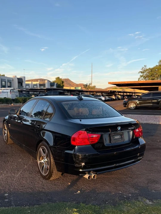 2009 BMW E90 3 Series Sedan - Image 4 of 14