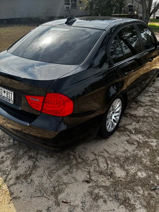2009 BMW E90 3 Series Sedan - Image 5 of 8