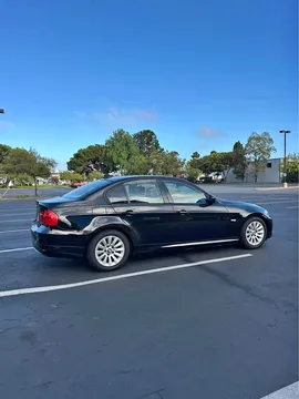 2009 BMW 3 Series 318i Sedan 4D