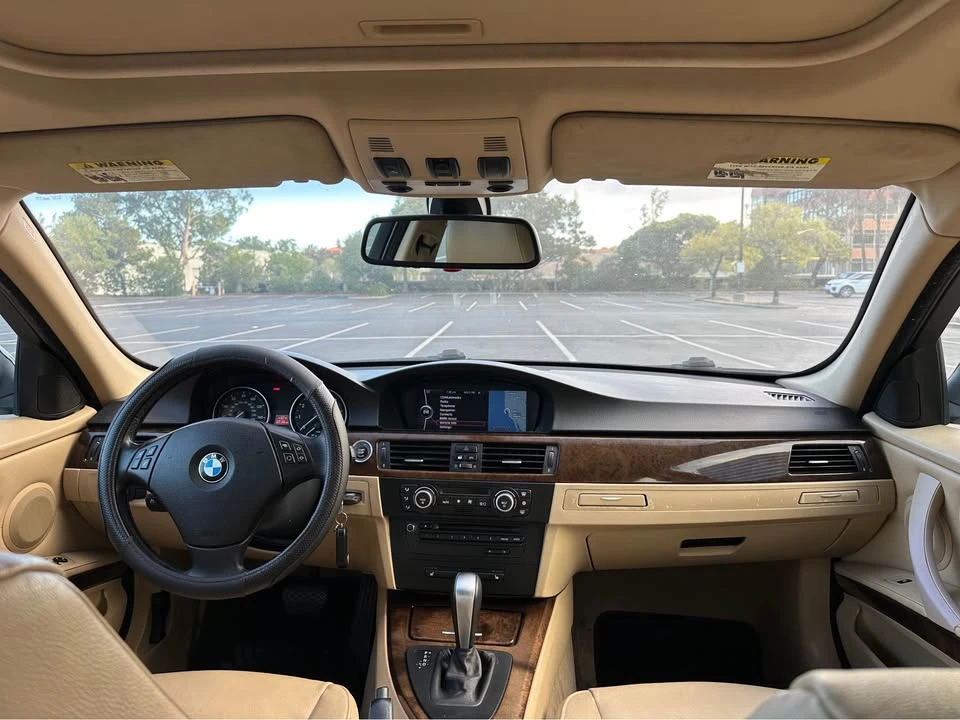 2009 BMW E90 3 Series Sedan - Image 7 of 11