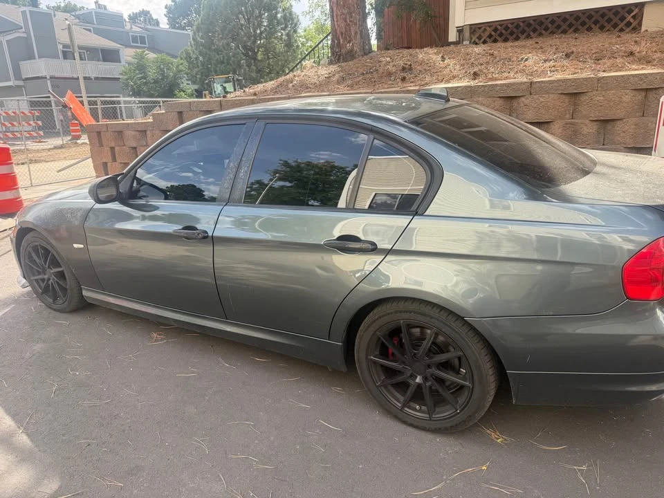 2009 BMW E90 3 Series Sedan - Image 2 of 10