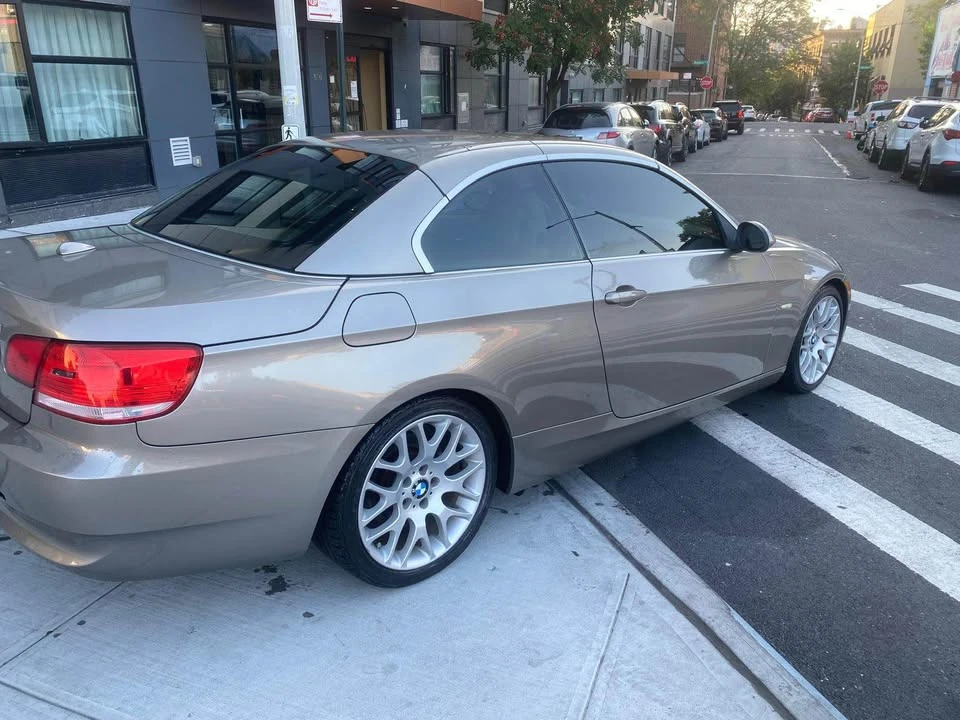 2009 BMW E93 3 Series Convertible - Image 6 of 10