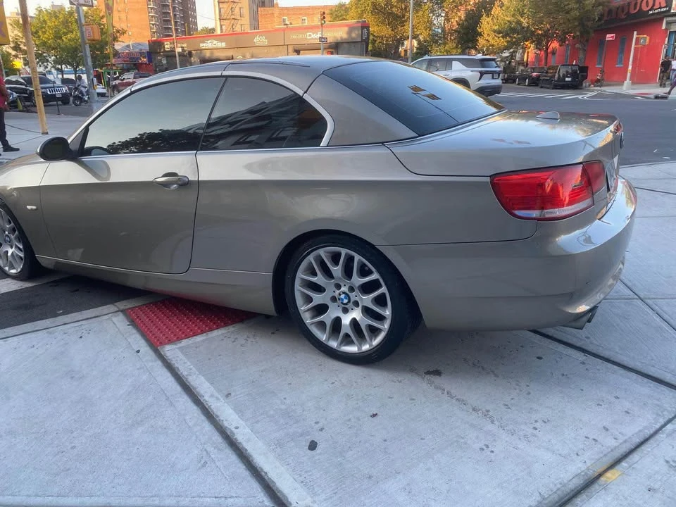 2009 BMW E93 3 Series Convertible - Image 4 of 10