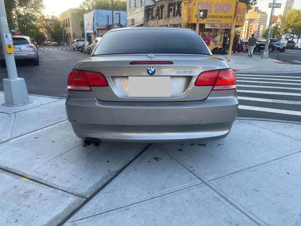 2009 BMW E93 3 Series Convertible - Image 5 of 10