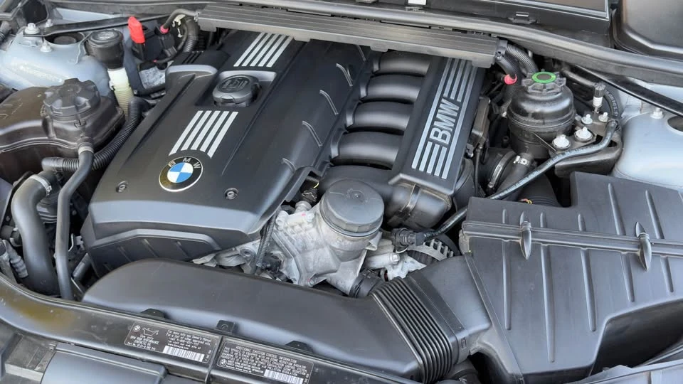 2009 BMW E93 3 Series Convertible - Image 4 of 7