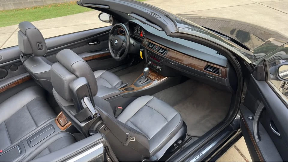 2009 BMW E93 3 Series Convertible - Image 11 of 16