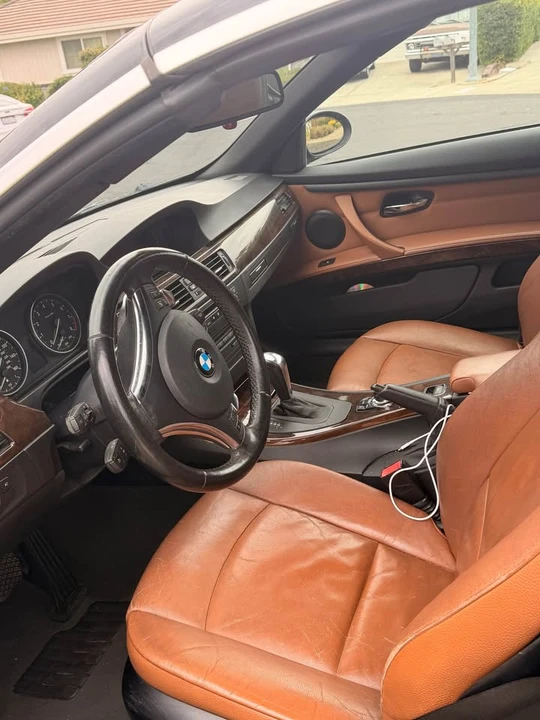 2009 BMW E93 3 Series Convertible - Image 6 of 10