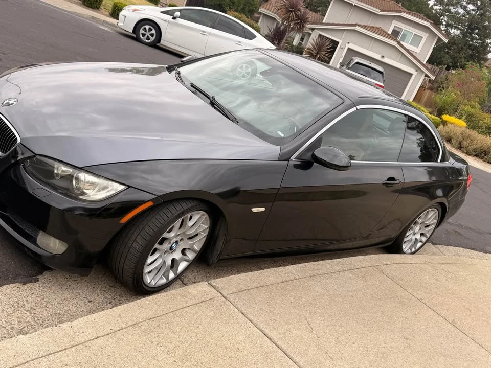 2009 BMW E93 3 Series Convertible - Image 2 of 10