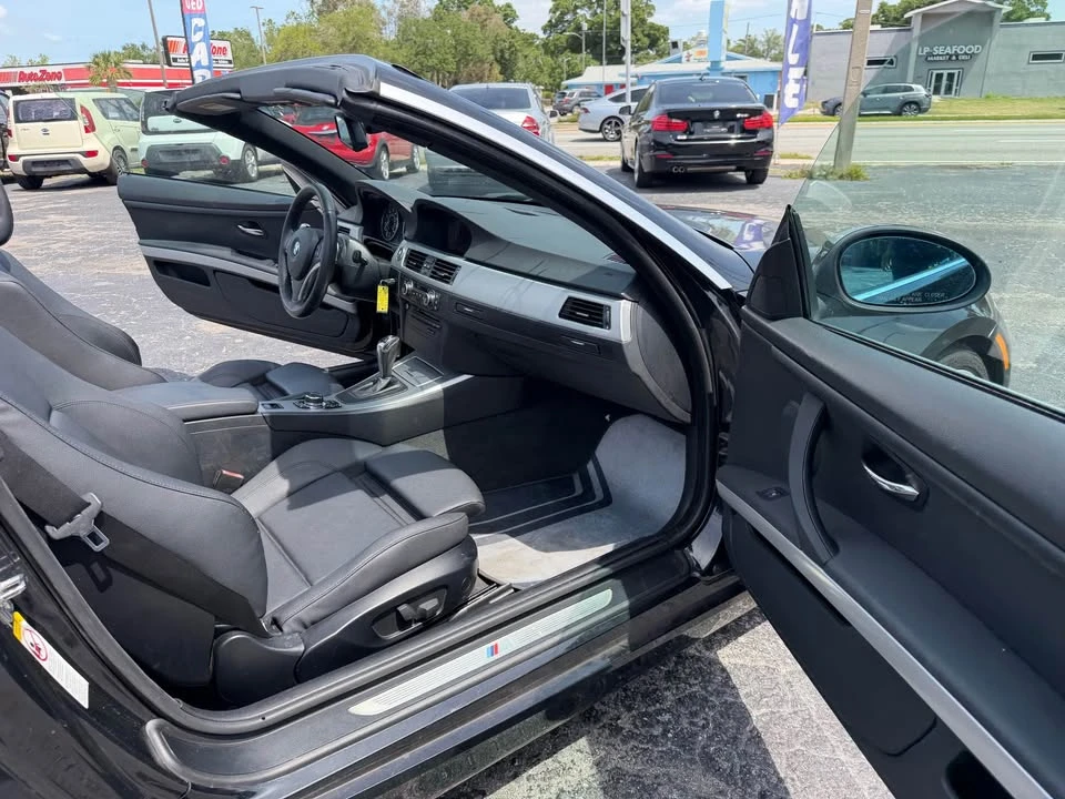 2009 BMW E93 3 Series Convertible - Image 12 of 20