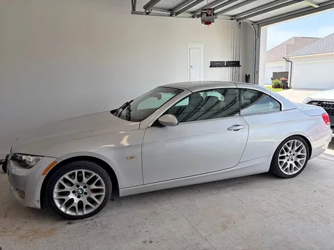 2009 BMW 3 Series 328i Convertible 2D