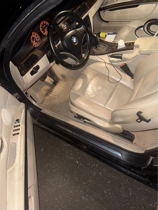 2009 BMW E93 3 Series Convertible - Image 9 of 10