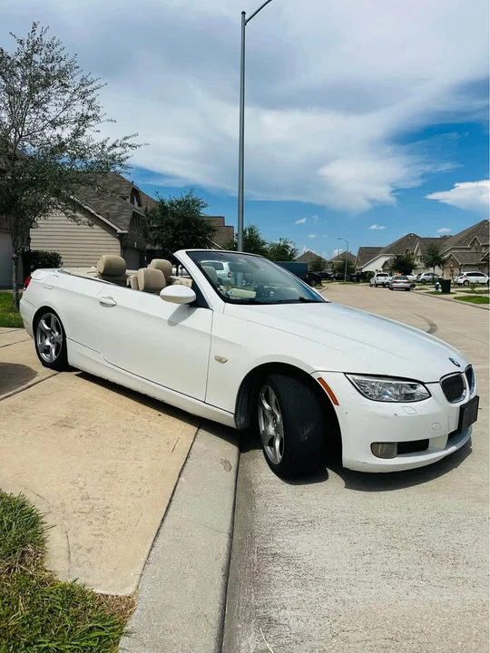 2009 BMW E93 3 Series Convertible - Image 3 of 20