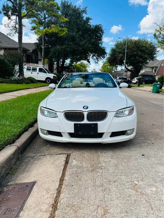 2009 BMW E93 3 Series Convertible - Image 2 of 20