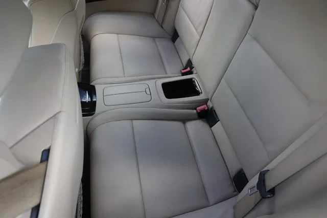 2009 BMW E93 3 Series Convertible - Image 10 of 17