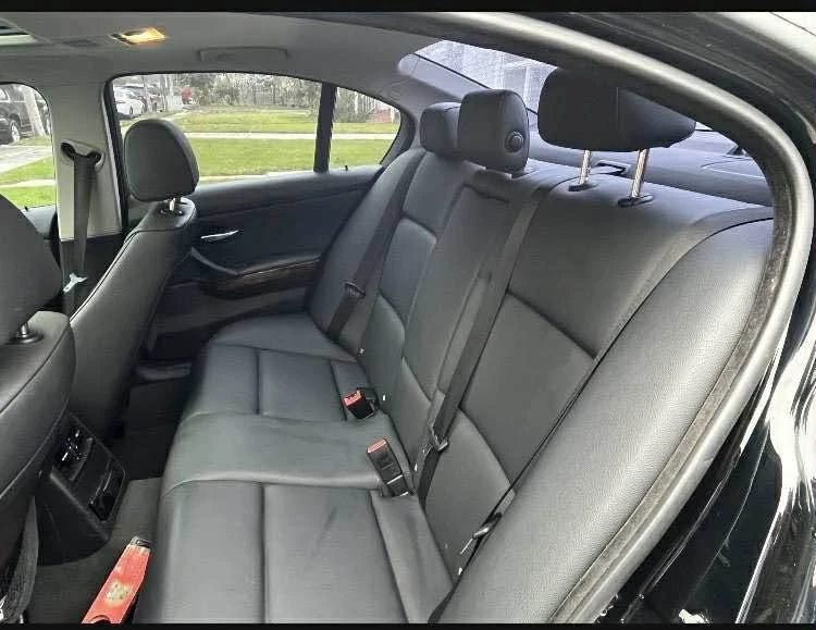 2009 BMW E90 3 Series Sedan - Image 3 of 4