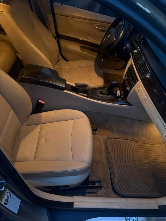 2009 BMW E90 3 Series Sedan - Image 6 of 10