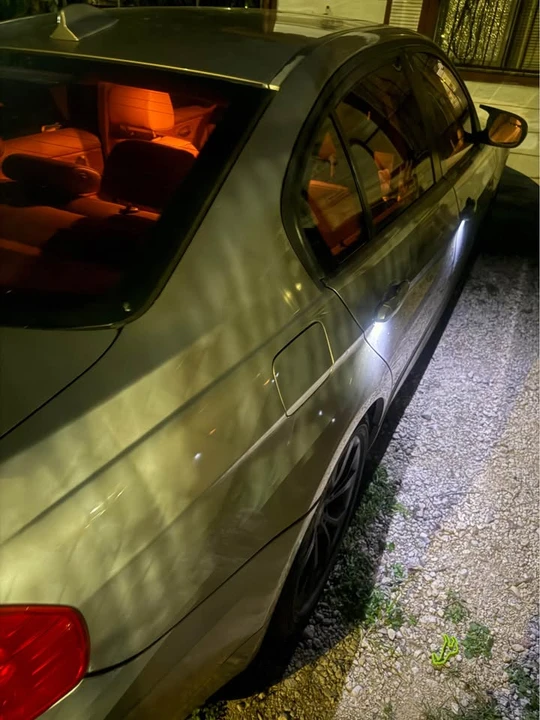 2009 BMW E90 3 Series Sedan - Image 9 of 10