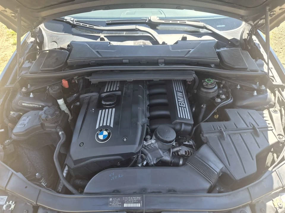 2009 BMW E90 3 Series Sedan - Image 6 of 6