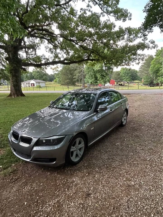 2009 BMW E90 3 Series Sedan - Image 3 of 9