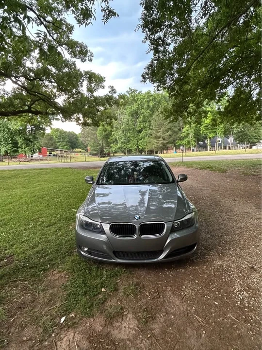 2009 BMW E90 3 Series Sedan - Image 5 of 9