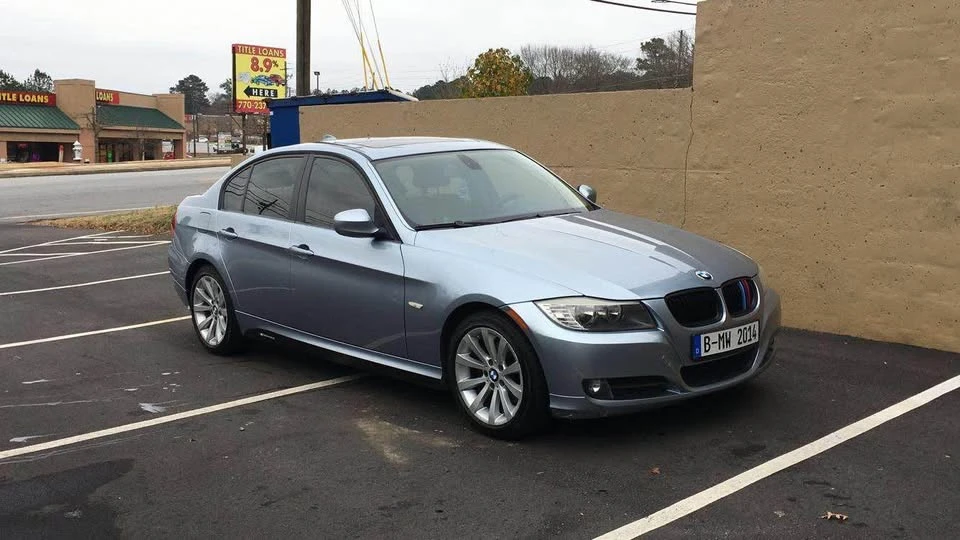 2009 BMW E90 3 Series Sedan - Image 12 of 13