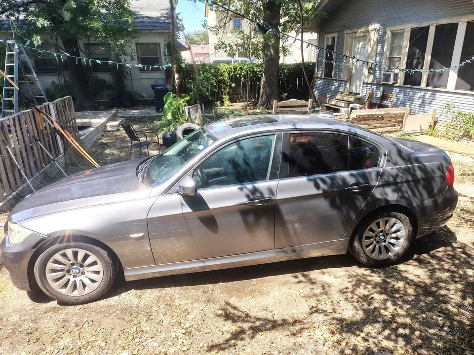 2009 BMW E90 3 Series Sedan - Image 5 of 12