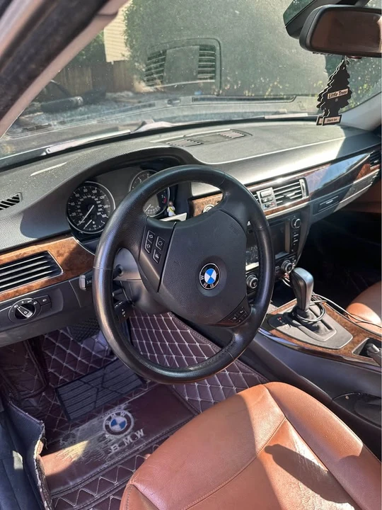 2009 BMW E90 3 Series Sedan - Image 4 of 8