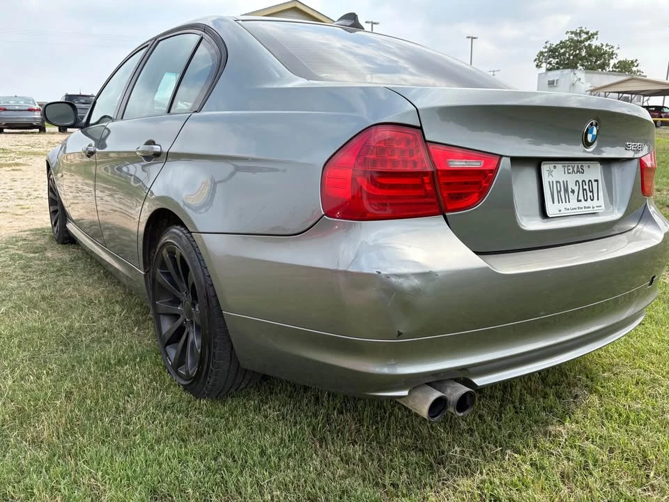 2009 BMW E90 3 Series Sedan - Image 4 of 7