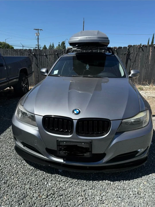 2009 BMW E90 3 Series Sedan - Image 3 of 6