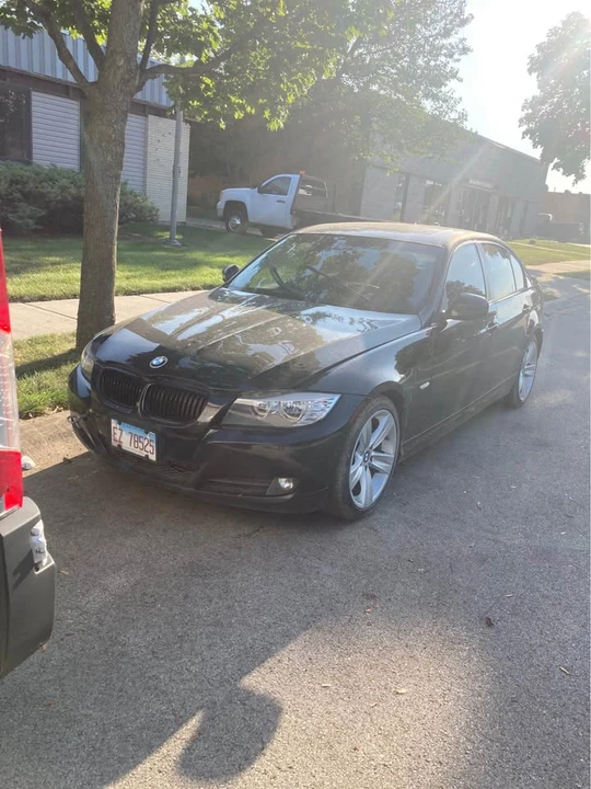 2009 BMW E90 3 Series Sedan - Image 7 of 15