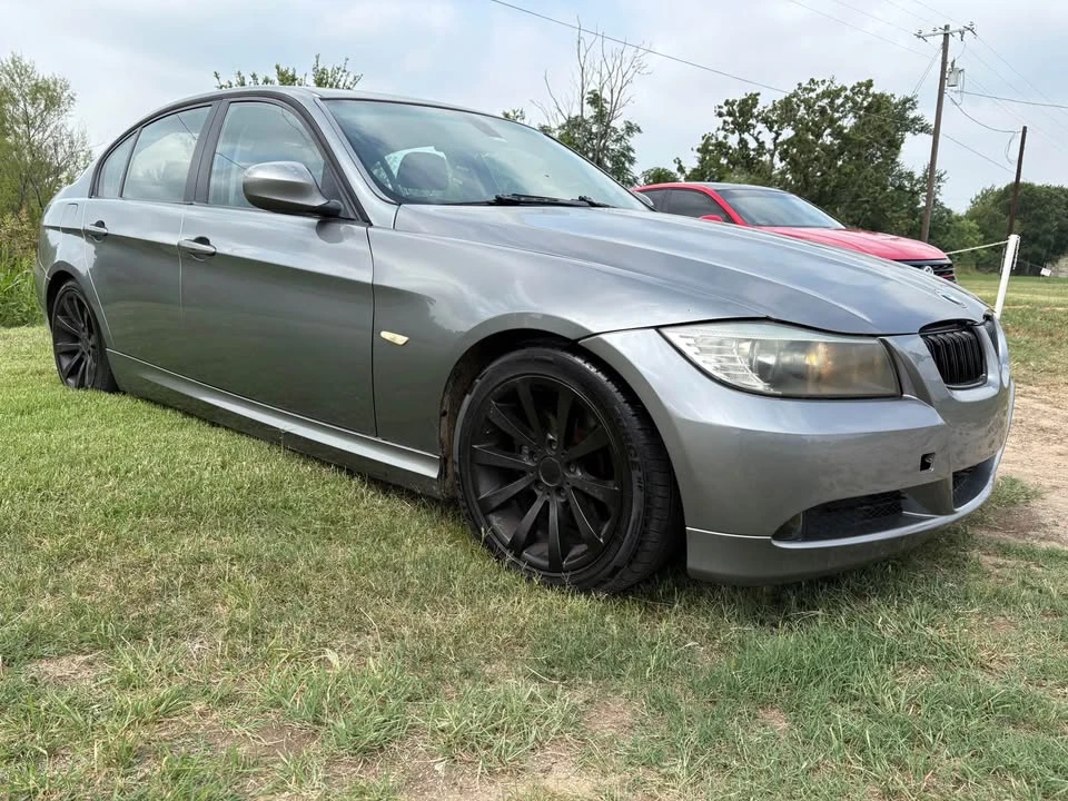 2009 BMW E90 3 Series Sedan - Image 2 of 7
