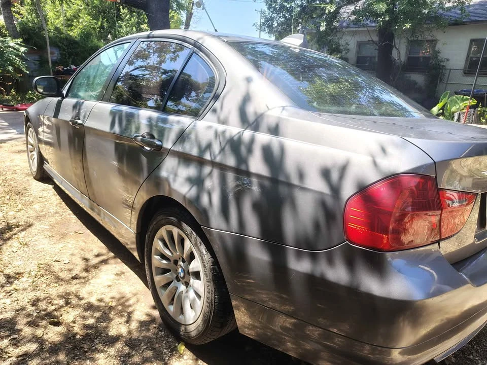 2009 BMW E90 3 Series Sedan - Image 4 of 12